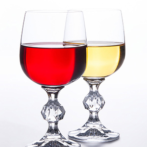 Two Glasses of red and white wine